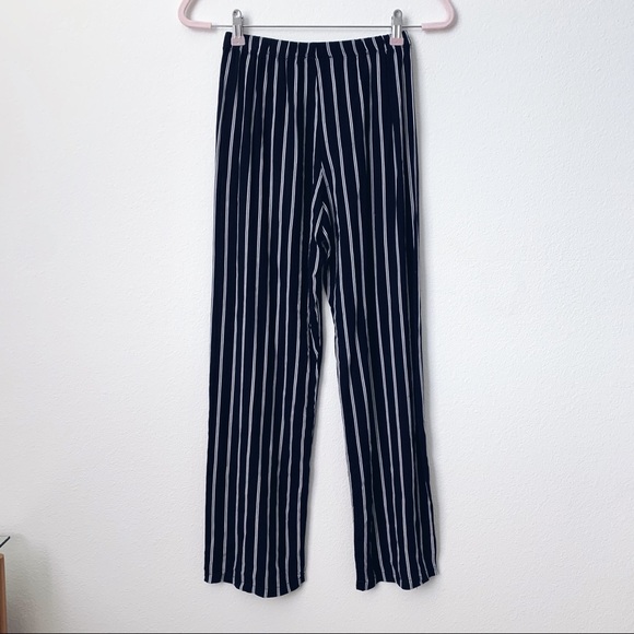 ❌SOLD❌Brandy Melville Frankie Pants - Picture 8 of 9